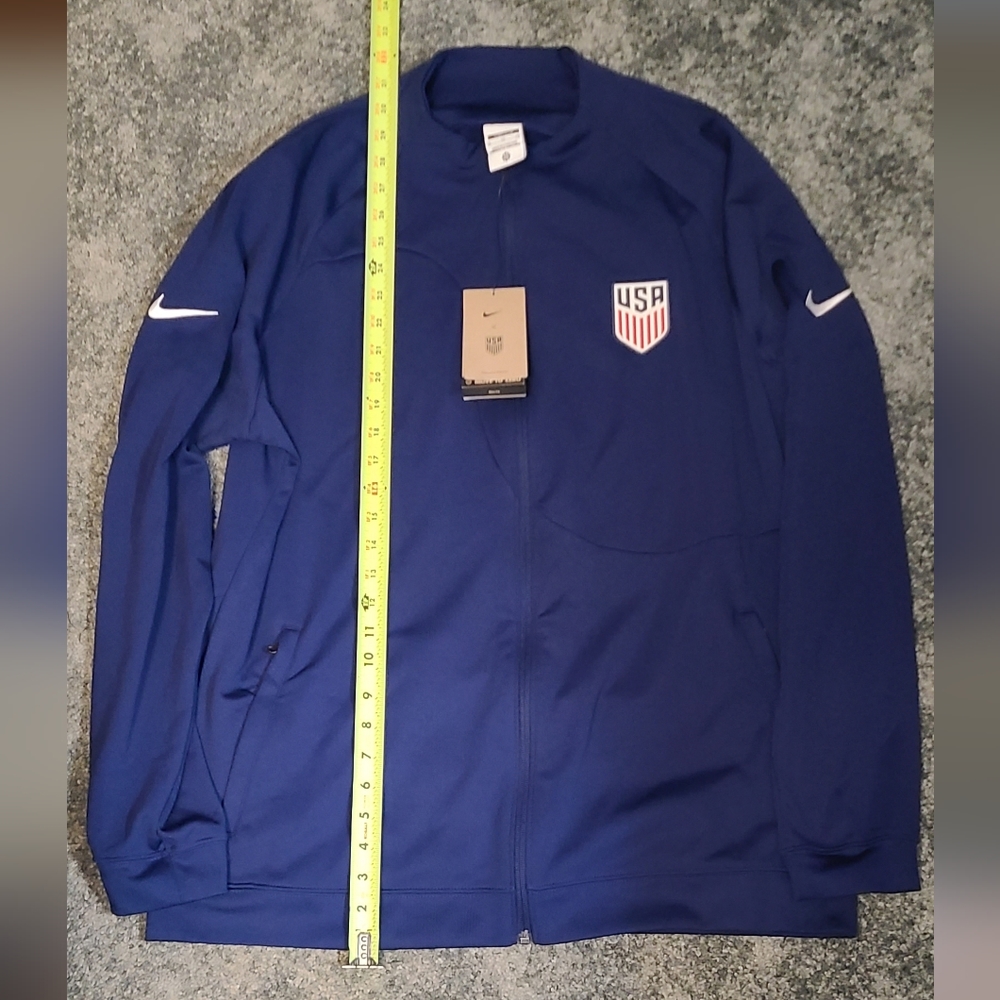 Nike Soccer warm up